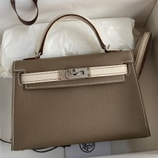 Hermes Kelly Mini II Sellier Bicolor Handmade Bag in Taupe and Craie Epsom Calfskin Hermes Kelly Mini II Sellier Bicolor Handmade Bag in Taupe and Craie Epsom Calfskin