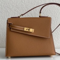 Hermes Kelly En Desordre 20 Handmade Bag In Gold Epsom Calfskin Hermes Kelly En Desordre 20 Handmade Bag In Gold Epsom Calfskin