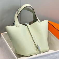 Hermes Picotin Lock 22 Bag In Vert Fizz Clemence Leather Hermes Picotin Lock 22 Bag In Vert Fizz Clemence Leather