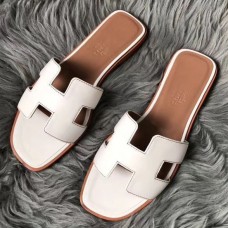 Hermes Oran Sandals In White Swift Leather Hermes Oran Sandals In White Swift Leather