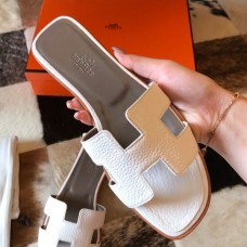Hermes Oran Slide Sandals In White Clemence Leather Hermes Oran Slide Sandals In White Clemence Leather
