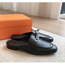 Hermes Women's Oz Mules in Black Leather Hermes Women's Oz Mules in Black Leather